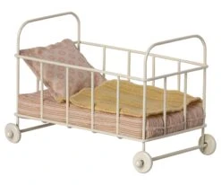 Micro Cot Bed, Rose -Maileg 11 1118 00
