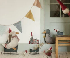 Maileg Mini Sleigh - Green -Maileg 11 2010 00 lifestyle 900x750 resize fill f14d0ede b32b 47a7 8c24 626c7a1cfecc 2048x 39534.1665849563