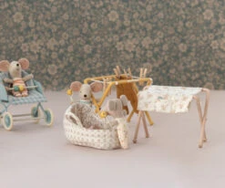 Nursery Table, Baby Mouse - Rose -Maileg 11 3101 00 lifestyle 900x750 resize fill