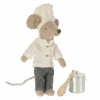 Maileg Chef Mouse With Pot And Spoon | Big Brother/Sister* -Maileg 16 1782 00 2 900x750 resize fill