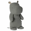 Maileg - Safari Friends, Medium Hippo - Chinos Green -Maileg 16 4603 01 3 900x750 resize fill