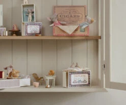 Baby Triplets In Box -Maileg 17 2001 01 lifestyle 2 900x750 resize fill