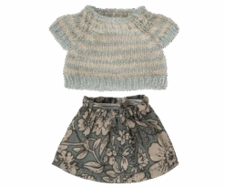 Maileg Knitted Sweater And Skirt For Big Sister Mouse