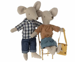 Maileg Dad Mouse NEW 7 Maileg Dad Mouse NEW -Maileg 17 2305 00 03 900x750 resize fill 2048x 36191.1677354265