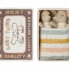 Baby Twins In Box -Maileg 17 3000 01 3 900x750 resize fill