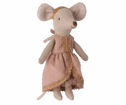 Princess And The Pea Mouse 11 Princess And The Pea Mouse -Maileg 17 3200 01 03