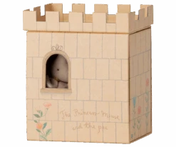 Princess And The Pea Mouse 10 Princess And The Pea Mouse -Maileg 17 3200 01 B