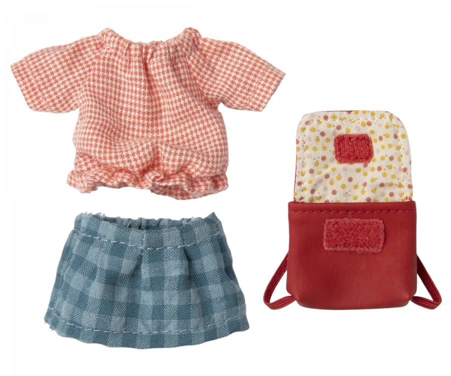 Clothes & Bag, Big Sister - Red 3 Clothes & Bag, Big Sister - Red