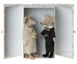Wedding Mice Couple In Box