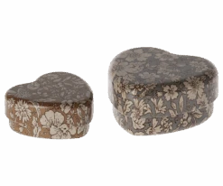 Maileg ETA APRIL SS24 Metal Heart Box, 2 Pcs Set - Blue/Ocher Blossom