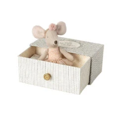 Maileg Little Sister Dance Mouse In Daybed -Maileg Little Sister Dance Mouse in Daybed 2