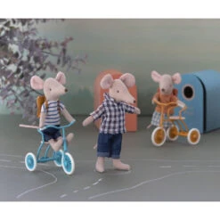 Maileg Big Brother Tricycle Mouse With Bag -Maileg Maileg Big Brother Tricycle Mouse with Bag Dollhouse Dolls 2