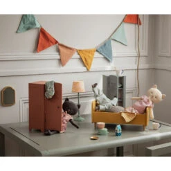 Maileg Miniature Closet - Anthracite Black 7 Maileg Miniature Closet - Anthracite Black -Maileg Maileg Miniature Closet Anthracite Black Dollhouse Accessories 2