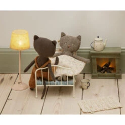 Maileg Miniature Floor Lamp - Dark Powder -Maileg Maileg Miniature Floor Lamp Dark Powder Dollhouse Accessories 2