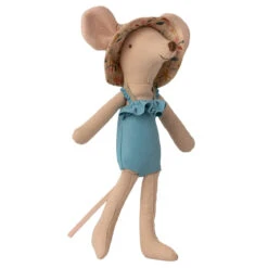 Maileg Mother Beach Mouse In Cabin De Plage (Beach House) -Maileg Maileg Mother Beach Mouse in Cabin de Plage Beach House Dolls Playsets Toy Figures 3