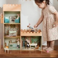 Maileg Mouse Chair - Gold 8 Maileg Mouse Chair - Gold -Maileg Maileg Mouse Chair Gold Dollhouse Accessories 3