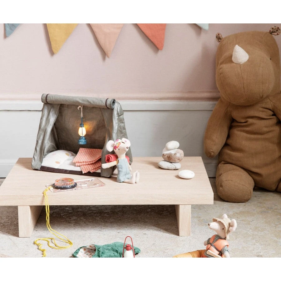 Maileg Mouse Vintage Metal Lantern - Red 4 Maileg Mouse Vintage Metal Lantern - Red - Image 2