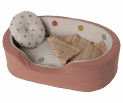 Maileg - Dog Bed Basket, Coral -Maileg maileg dog bed basket coral why and whale 3 31529678962929